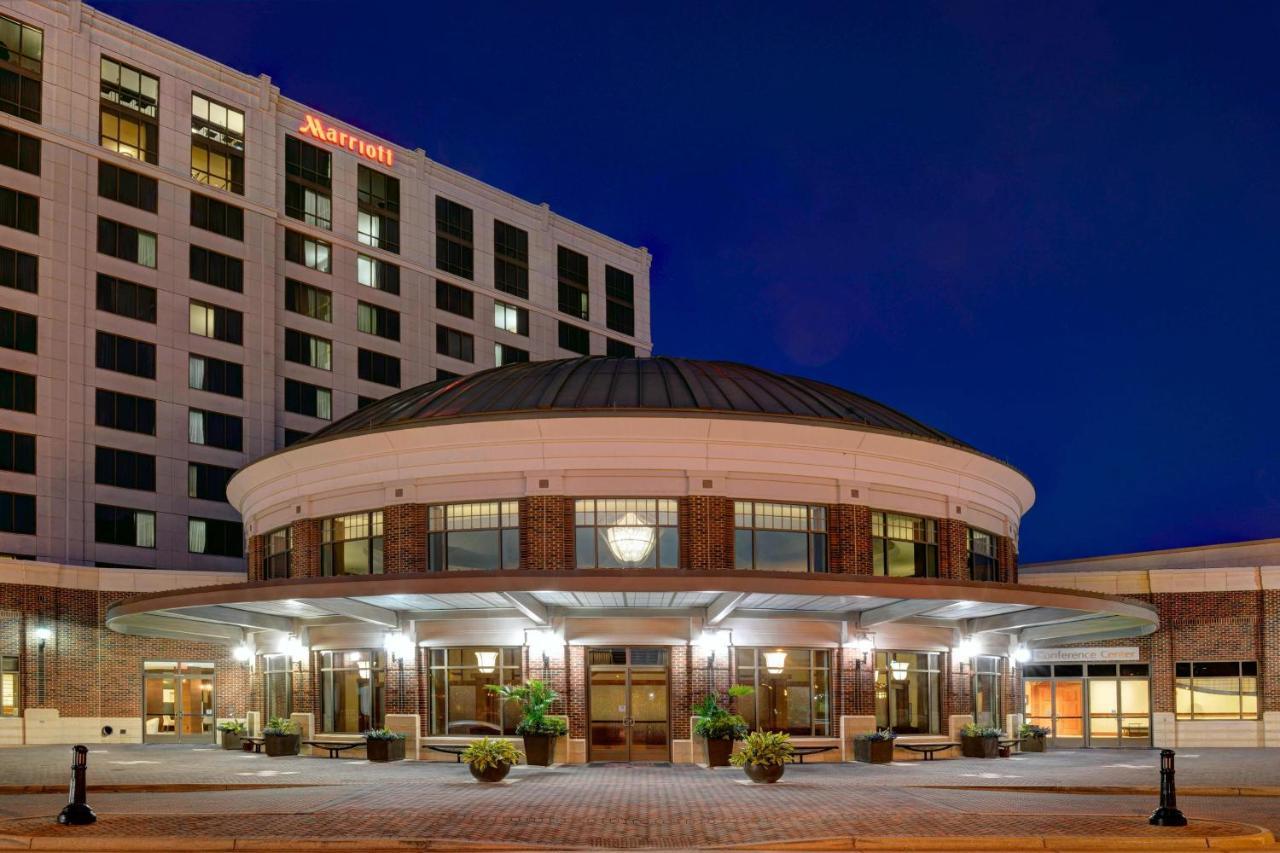 Newport News Marriott At City Center Hotel Exterior foto